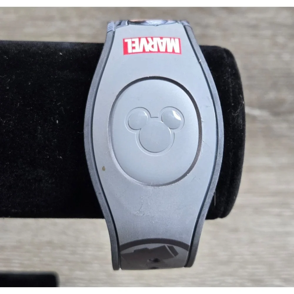 Disney Parks MagicBand Magic Band  Marvel: Thor - Disney MyMagic+ Gray  Dad Gift